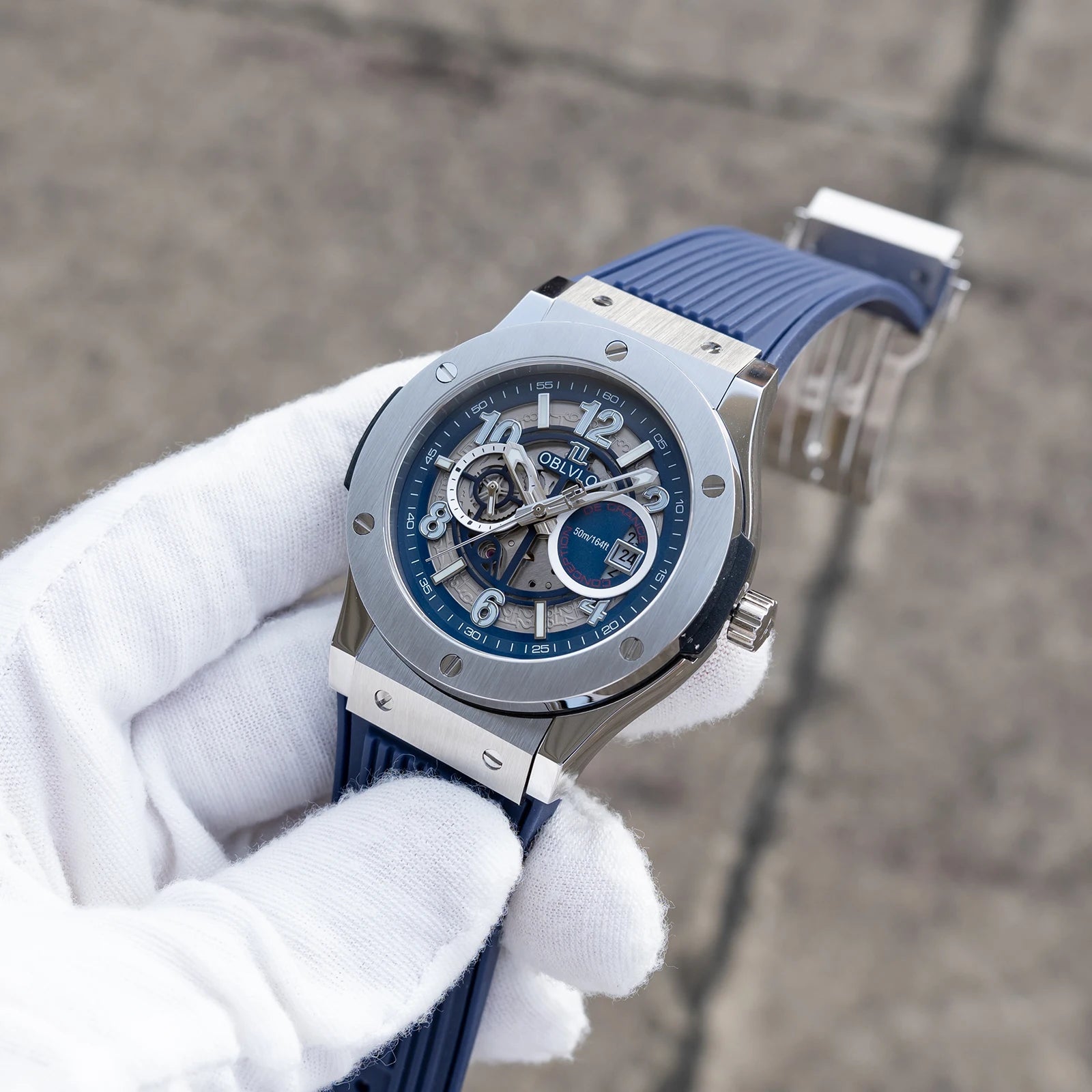 sell vastara 44mm blue dial – trade in watch watch 6 - classic unisex timepiece with stainless steel (USA)